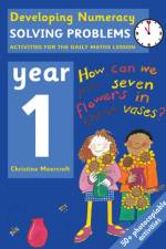 Solving Problems: Year 1 af Christine Moorcroft