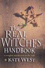 The Real Witches’ Handbook af Kate West