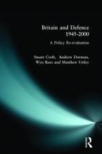 Britain and Defence 1945-2000 af Stuart Croft