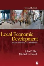 Local Economic Development af John P. Blair