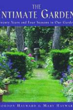 The Intimate Garden af Gordon Hayward