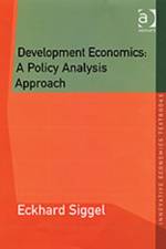 Development Economics: A Policy Analysis Approach af Eckhard Siggel