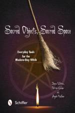 Sacred Objects, Sacred Space af Dayna Winters