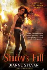 Shadow's Fall af Dianne Sylvan