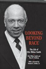Looking Beyond Race af Otis Milton Smith