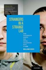 Strangers in a Strange Lab af William (Distinguished Professor of Psychology Ickes