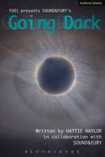 Going Dark af Hattie Naylor