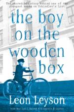 The Boy on the Wooden Box af Leon Leyson