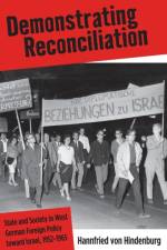 Demonstrating Reconciliation af Hannfried von Hindenburg