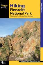 Hiking Pinnacles National Park af Linda Mullally