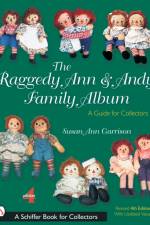 The Raggedy Ann & Andy Family Album af Susan Ann Garrison