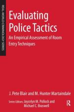 Evaluating Police Tactics af J. Pete Blair