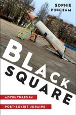 Black Square af Sophie Pinkham