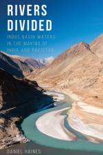 Rivers Divided af Daniel Haines