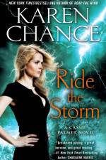Ride the Storm af Karen Chance