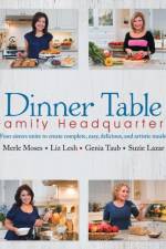 Dinner Table af The Epelbaum Sisters
