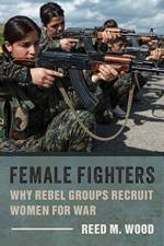 Female Fighters af Reed M. Wood