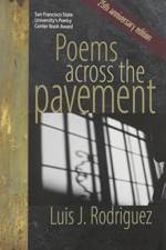 Poems Across the Pavement af Luis J. Rodriguez