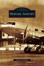 Newark Airport af Henry M Holden
