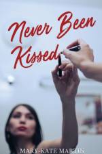 Never Been Kissed af Mary-Kate Martin