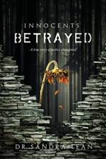 Innocents Betrayed af Sandra Lean