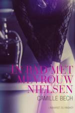 In bad met mevrouw Nielsen - erotisch verhaal