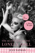 The Secret Life of the Lonely Doll af Jean Nathan