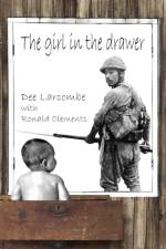 The girl in the drawer af Dee Larcombe