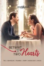 Betwixt Two Hearts af Amanda Tru