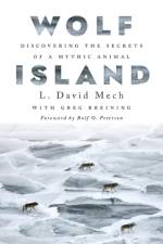 Wolf Island af L. David Mech