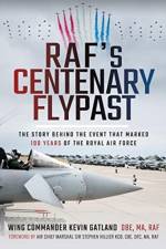 RAF's Centenary Flypast af Kevin Lee Gatland