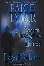 Edge of Darkness af Tyler Paige Tyler