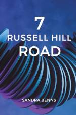 7 Russell Hill Road af Sandra Benns