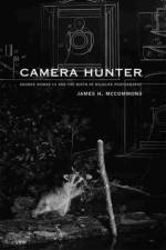 Camera Hunter af James H. McCommons