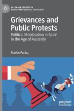 Grievances and Public Protests af Martin Portos