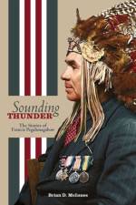 Sounding Thunder af Brian D. McInnes