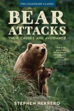 Bear Attacks af Stephen Herrero