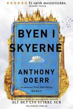 Byen i skyerne af Anthony Doerr