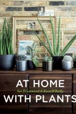 At Home with Plants af Ian Drummond