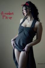 A modern Pin-up af Antonio Tonti