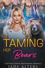 Taming Her Bears af Jade Alters