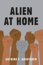 Alien at Home af Antoine F Gnintedem