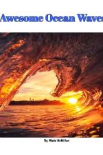 Awesome Ocean Waves af Wade McMillan