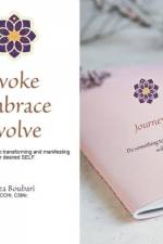 Evoke Embrace Evolve af Liza Boubari