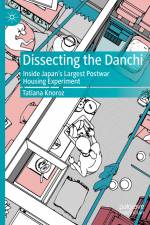 Dissecting the Danchi af Tatiana Knoroz