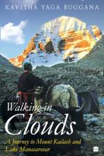 Walking in Clouds af Kavitha Yaga Buggana