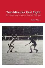 Two Minutes Past Eight af Katie Wilson
