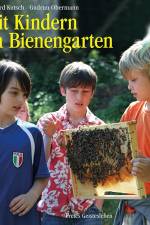 Mit Kindern im Bienengarten af Irmgard Kutsch