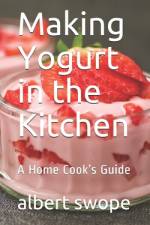 Making Yogurt in the Kitchen af Albert Swope