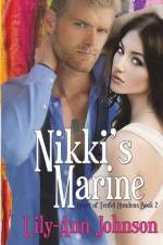 Nikki's Marine af Lily-Ann Johnson